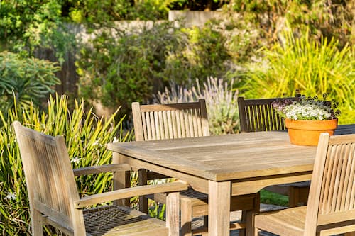 salon de jardin en teck